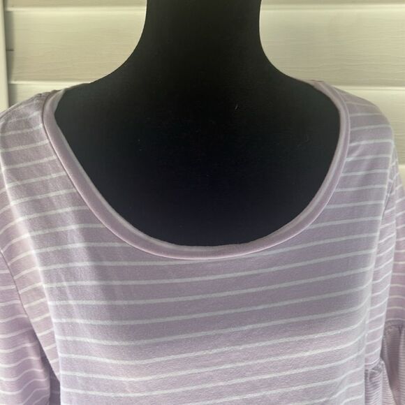 Umgee Small bell 3/4 sleeve top - Picture 3 of 5